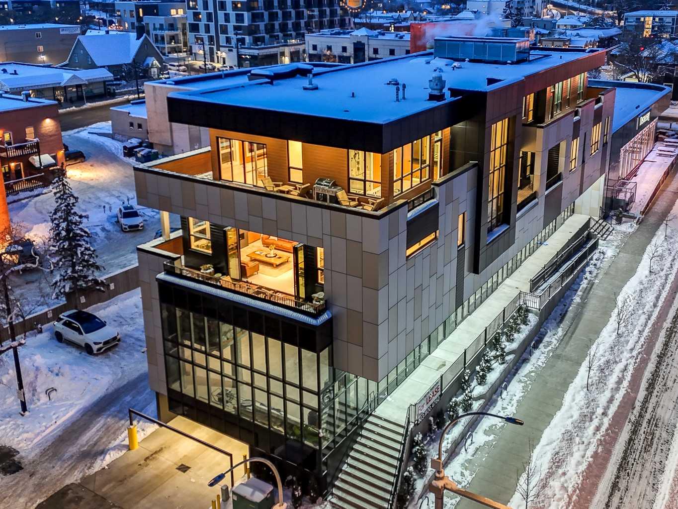 65 Edmonton Trail NE 201,203,205