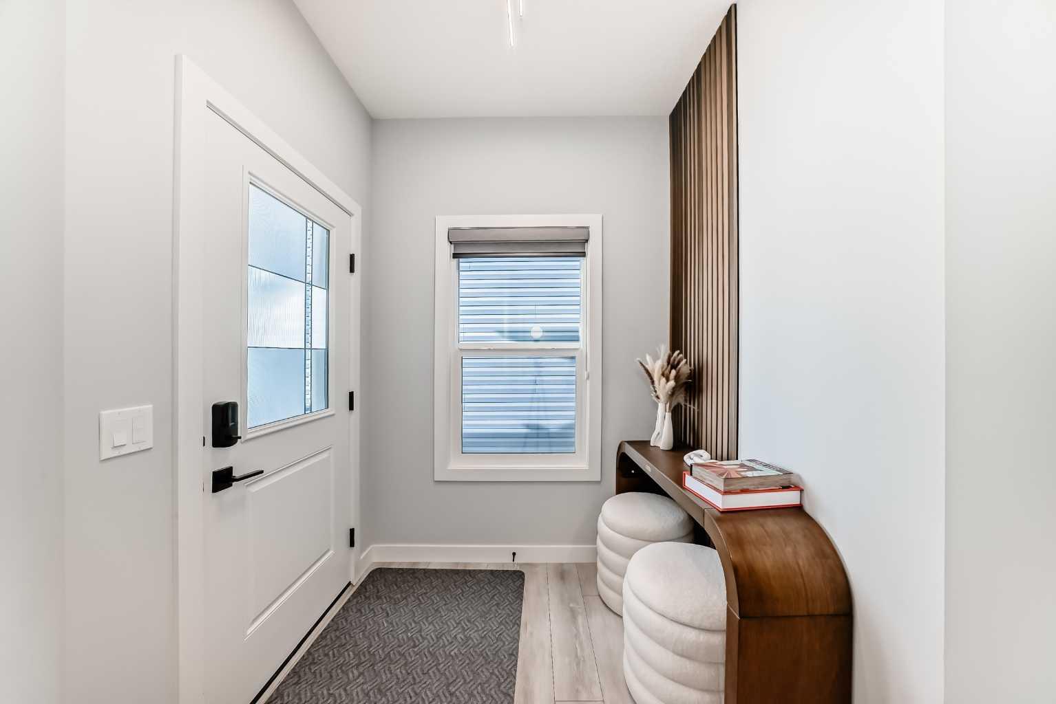 69 Amblehurst Way NW