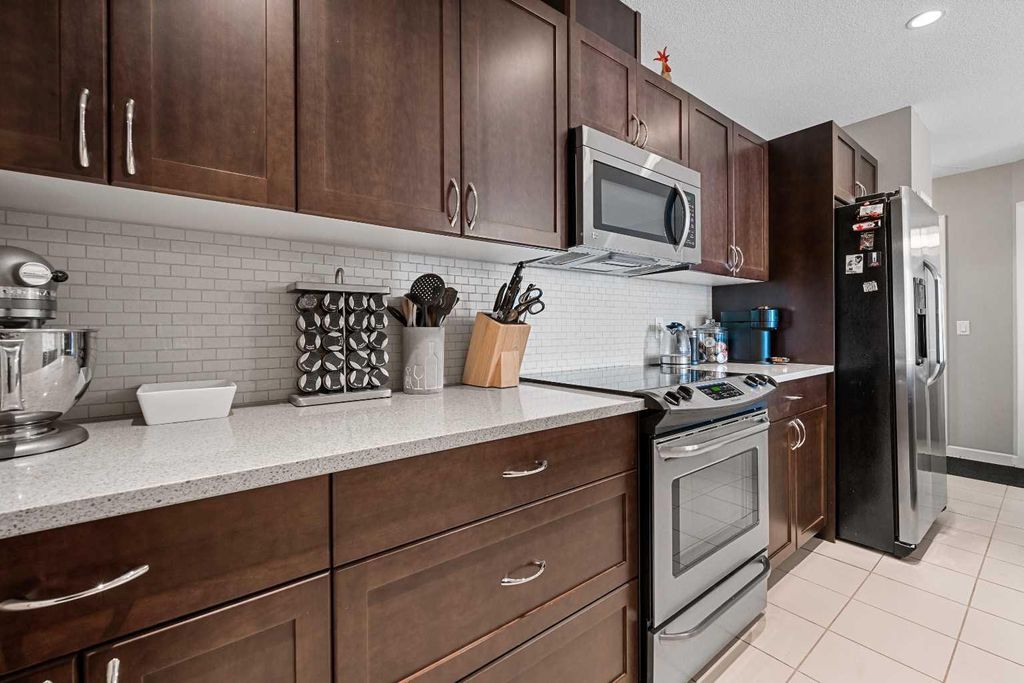 Photo of 211 13 Avenue SE #1708, Calgary, AB T2G 1E1 (MLS # A2302340)