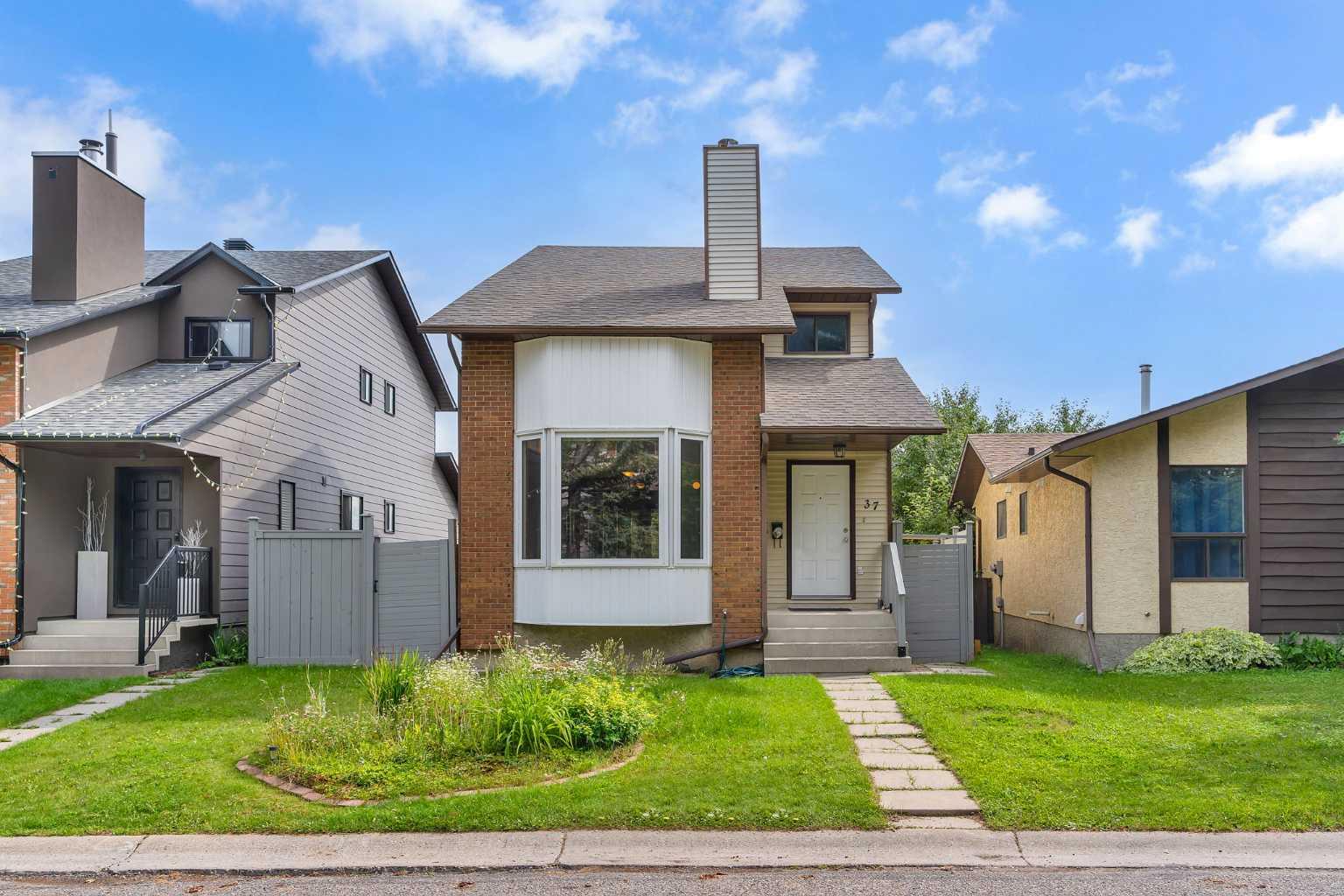 37 Edgeford Way NW