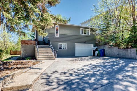 Photo of 3604 Parkhill Street SW, Calgary, AB T2S 2Z6 (MLS # A2310656)