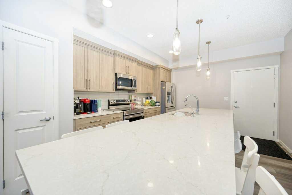 80 Carrington Plaza NW 406