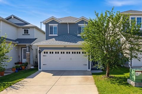 Photo of 167 Covemeadow Crescent NE, Calgary, AB T3K 6B1 (MLS # A2302055)