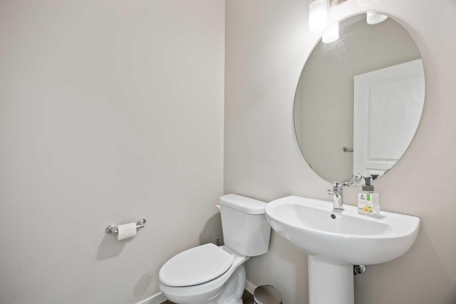 336 Marquis Heights SE