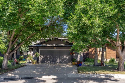 Photo of 35 Rundlemere Place NE, Calgary, AB T1Y 3K4 (MLS # A2335713)