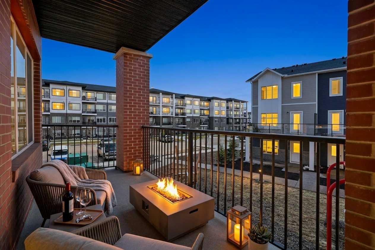 6 Merganser Drive W 3201
