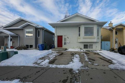 279 Peigan Court W Lethbridge AB T1K 7K6