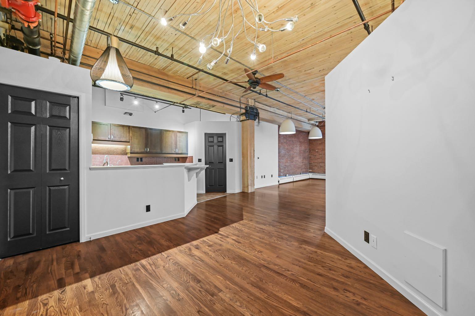 535 10 Avenue SW 303