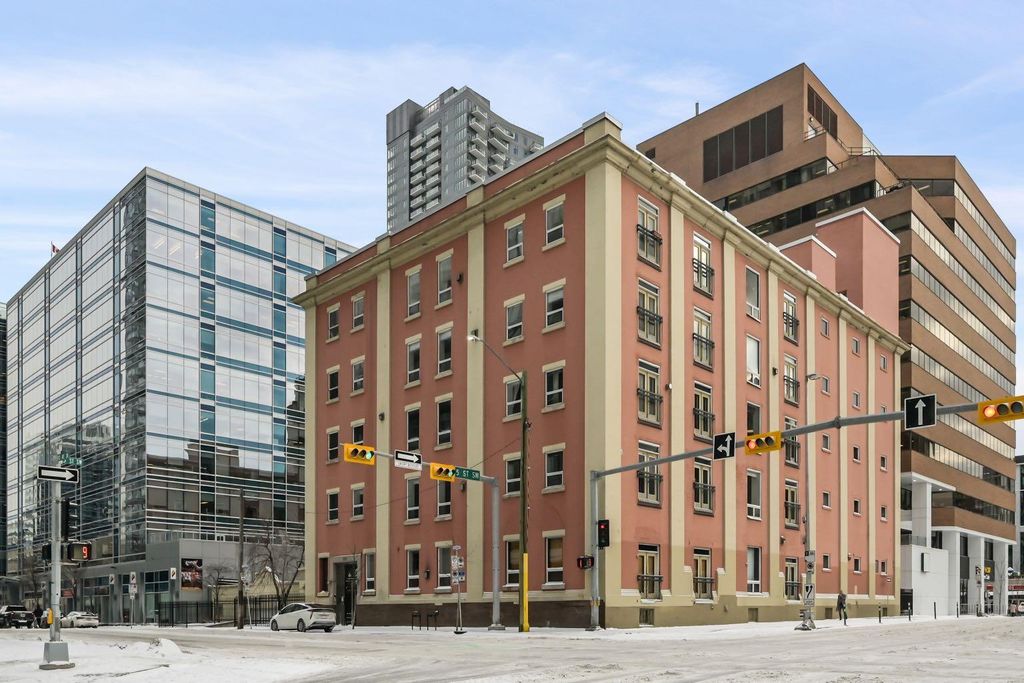 Photo of 535 10 Avenue SW #303, Calgary, AB T2R 0A8 (MLS # A2275503)