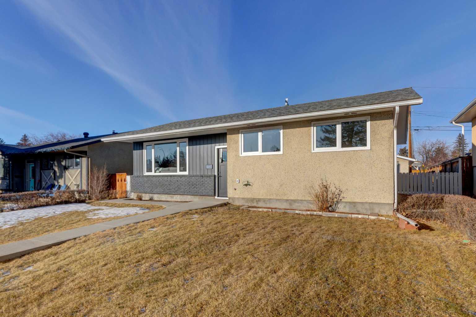 1724 Valleyview Road NE