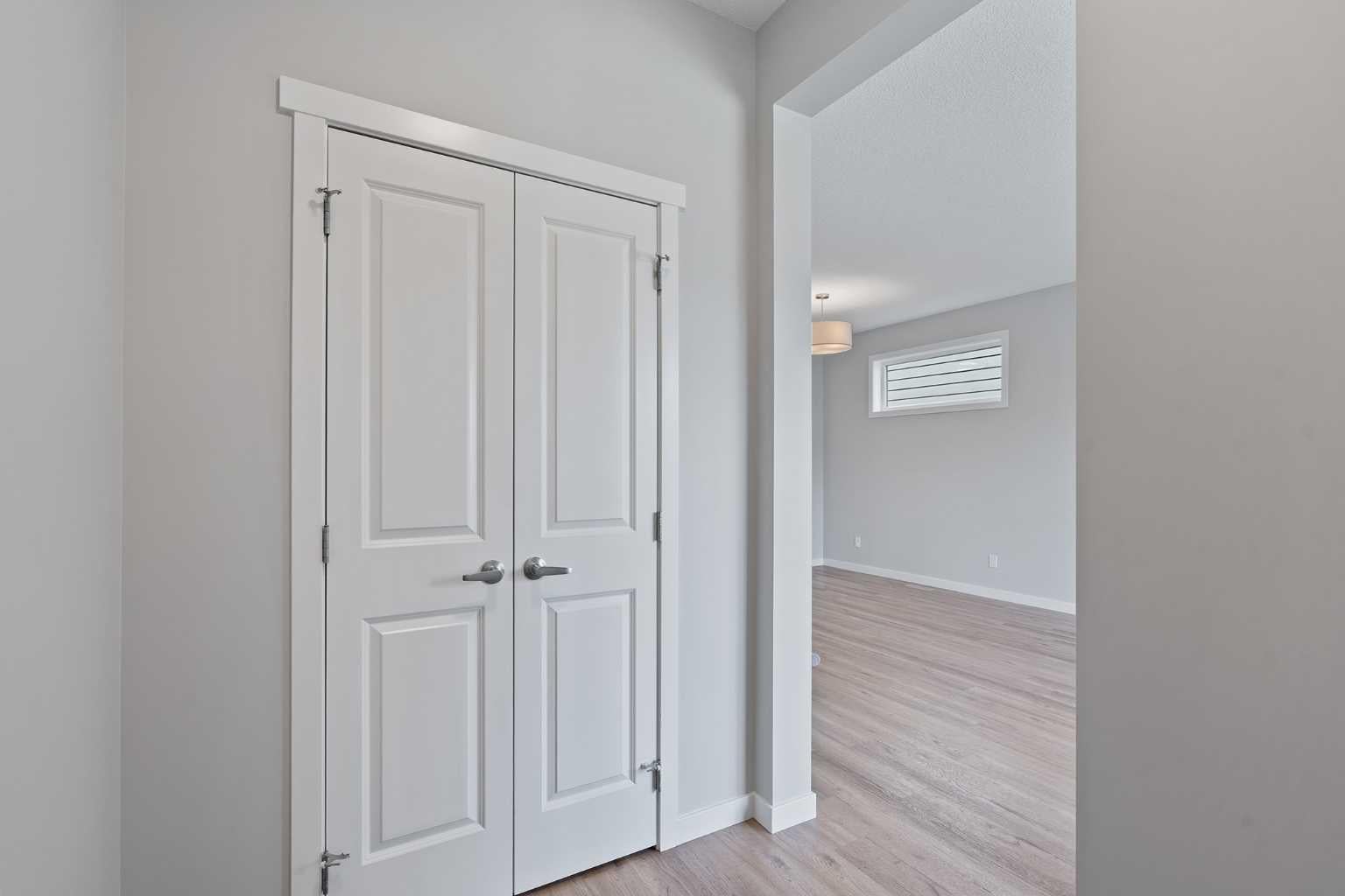 1006 Mahogany Boulevard SE