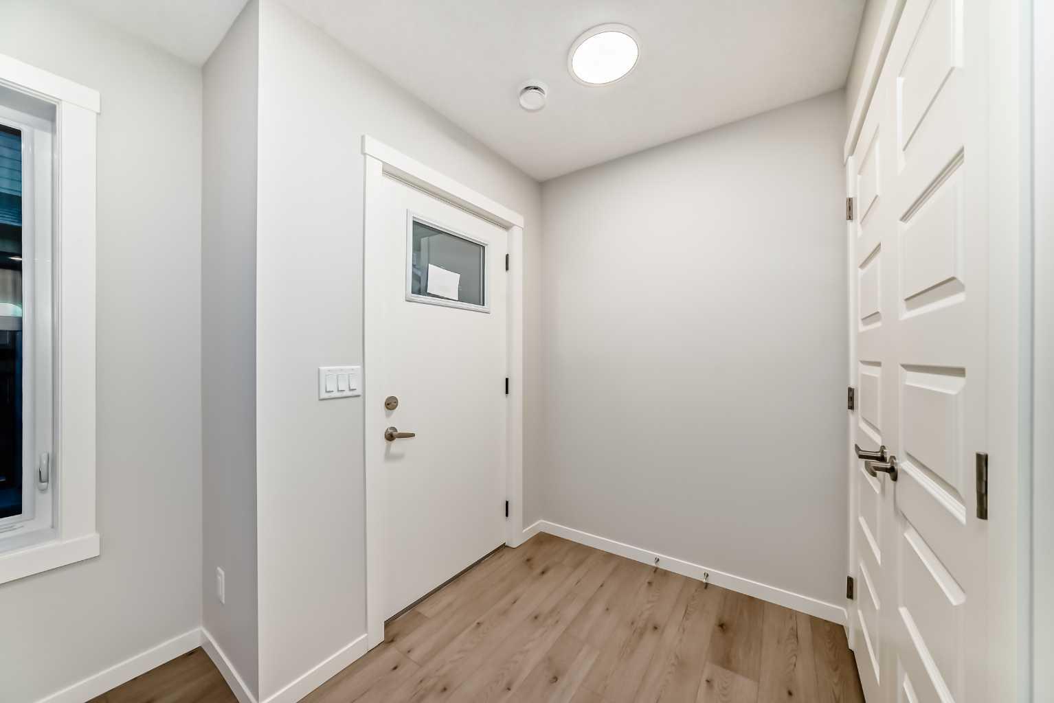 135 Mahogany Parade SE 306