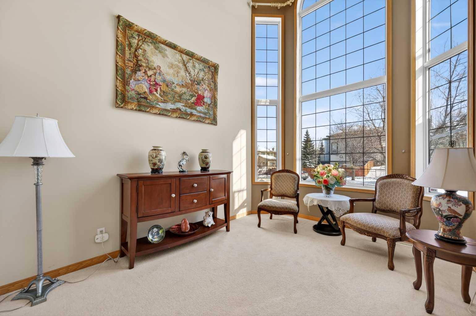 359 Rocky Ridge Drive NW