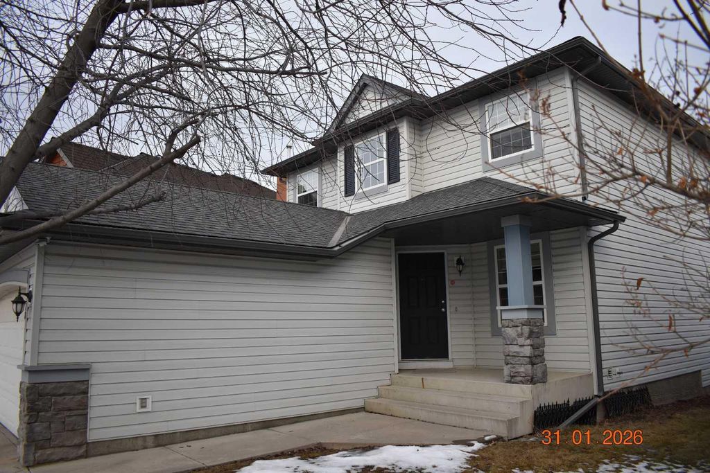 Photo of 78 Somerglen Way SW, Calgary, AB T2Y 4B1 (MLS # A2282880)