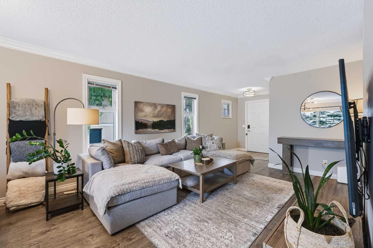 75 Cedarwood Lane SW