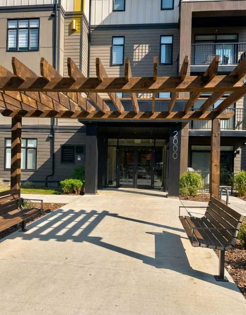 200 Seton Circle SE 2115 Calgary AB T3M 3X1