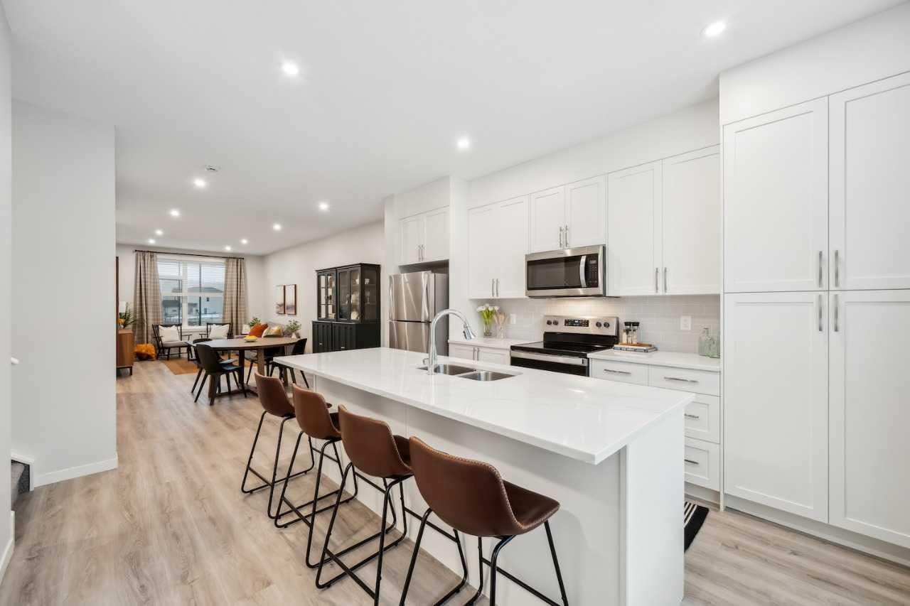 24 Park Street 501