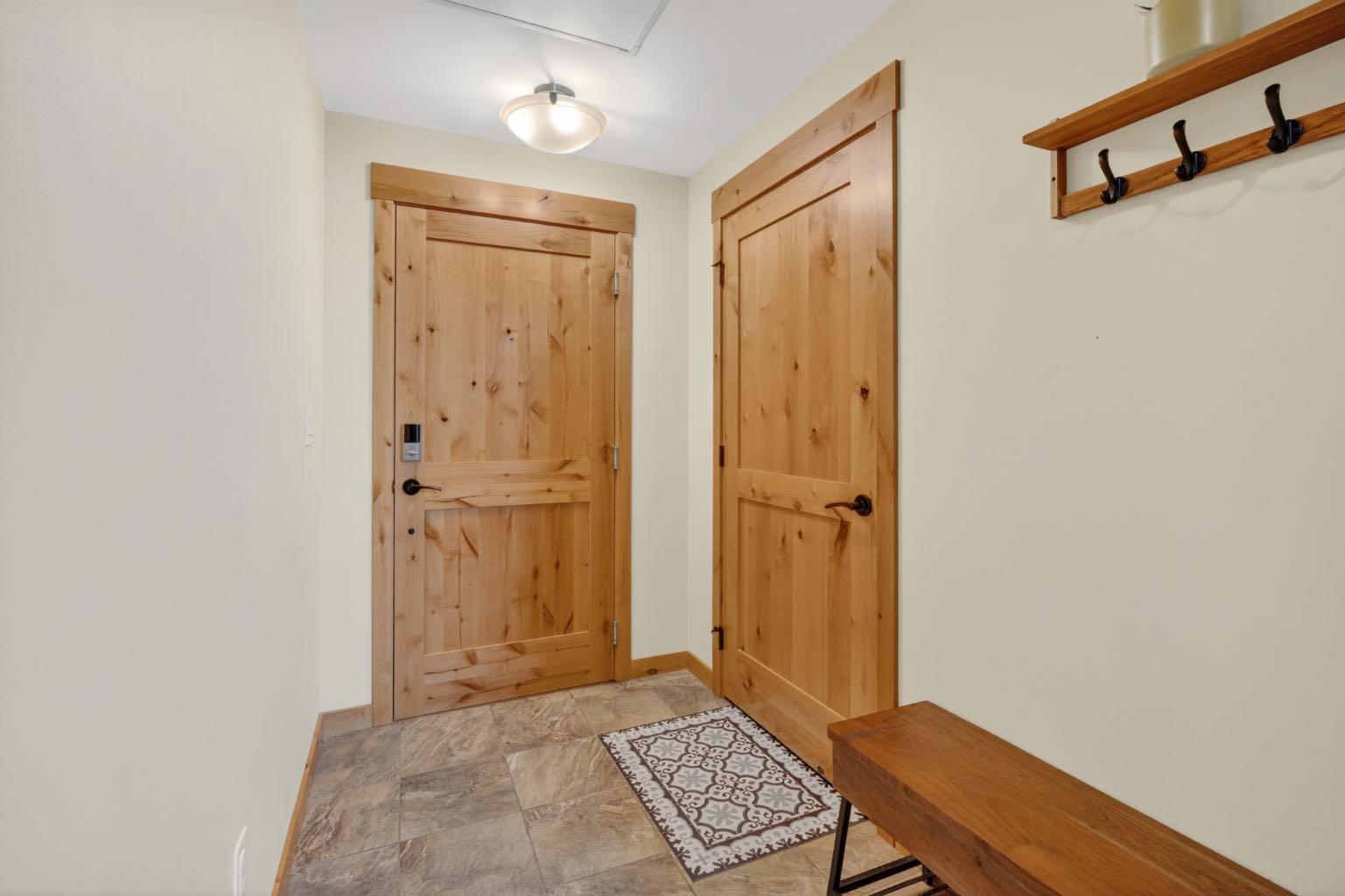 707 Spring Creek Drive 407