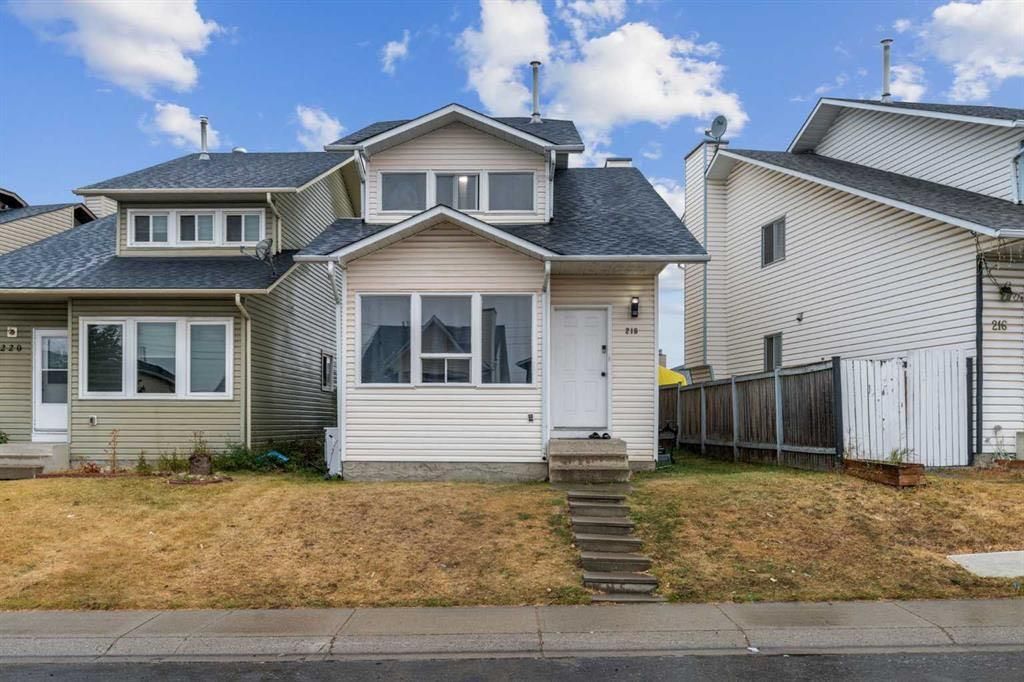 Photo of 218 Falmere Way NE, Calgary, AB T3J 2X9 (MLS # A2304868)
