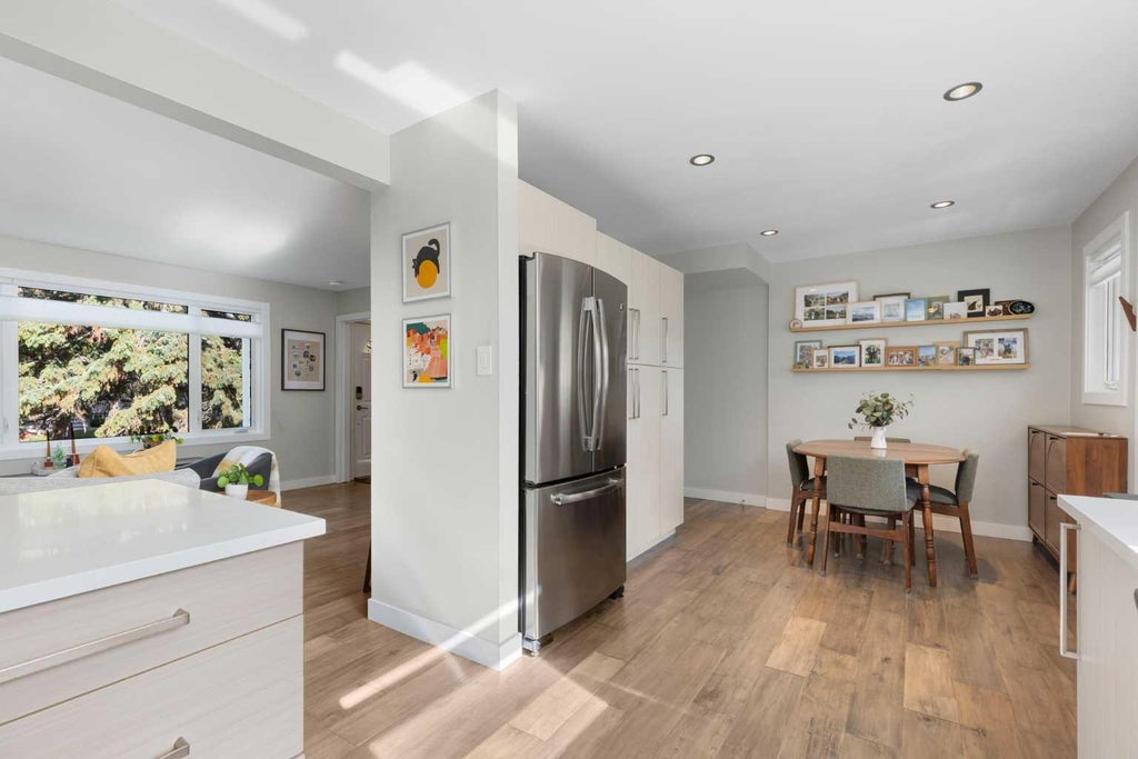 Photo of 364 Killarney Glen Court SW, Calgary, AB T3E 7H4 (MLS # A2348636)