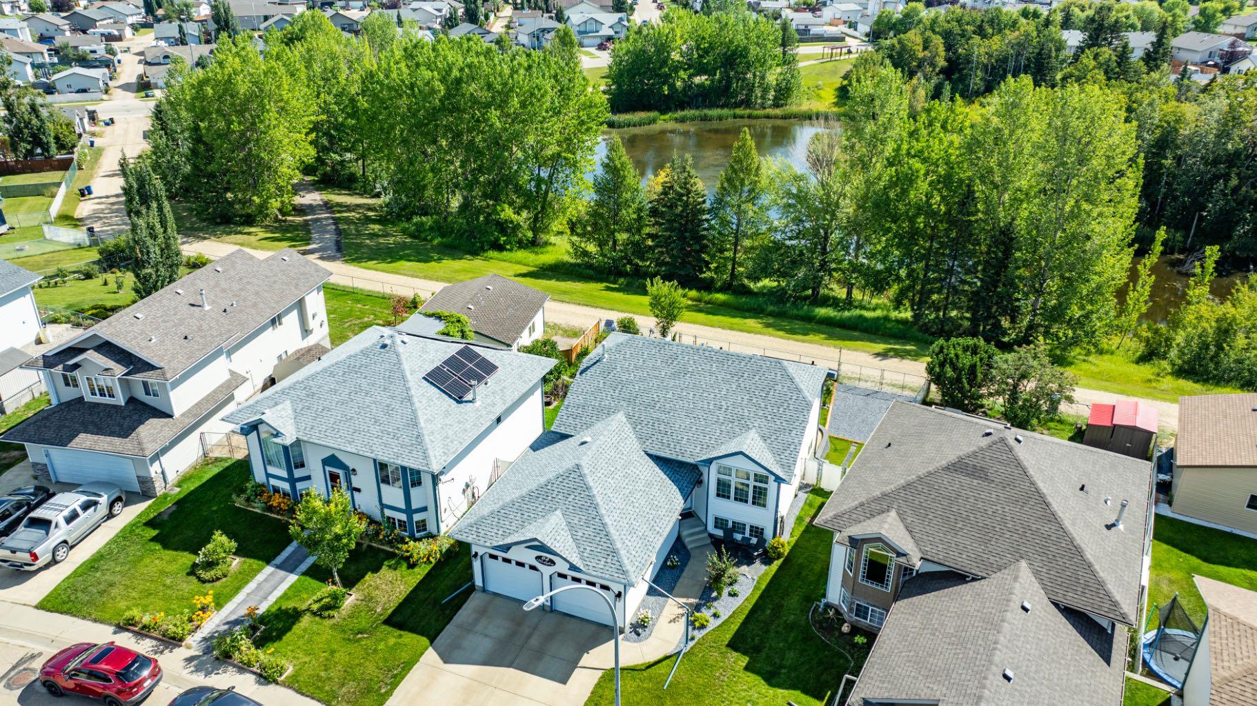 82 Westglen Boulevard