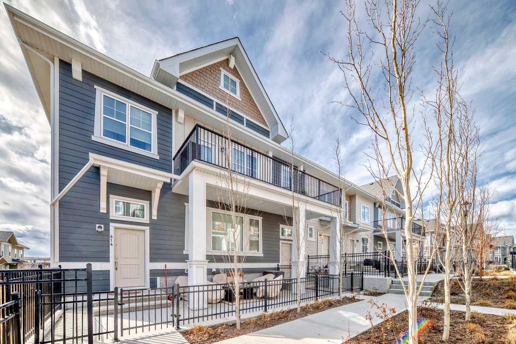 Photo of 410 Cranbrook Walk SE, Calgary, AB T3M 2V5 (MLS # A2316460)
