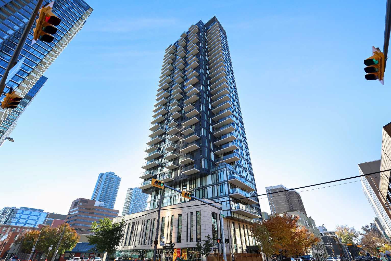 1010 6 Street SW 606