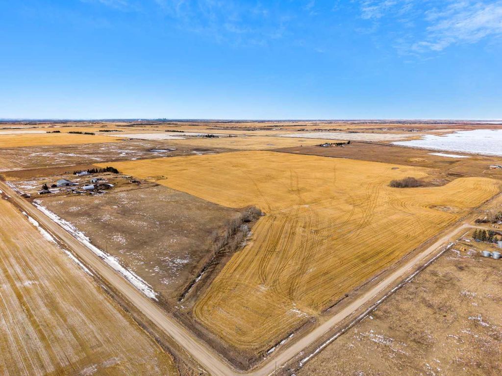Photo of 271104 Township Road 224, Rural Rocky View County, AB T1X 2B2 (MLS # A2292675)