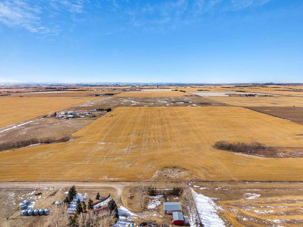 Photo of 271104 Township Road 224, Rural Rocky View County, AB T1X 2B2 (MLS # A2292675)