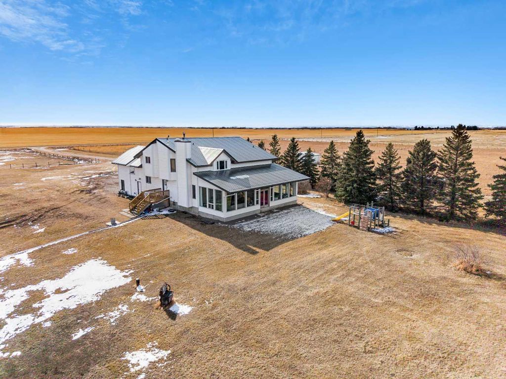 Photo of 271104 Township Road 224, Rural Rocky View County, AB T1X 2B2 (MLS # A2292675)