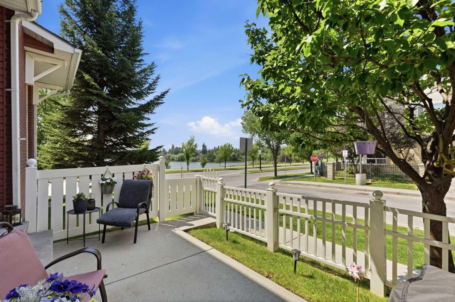 140 Promenade Way SE