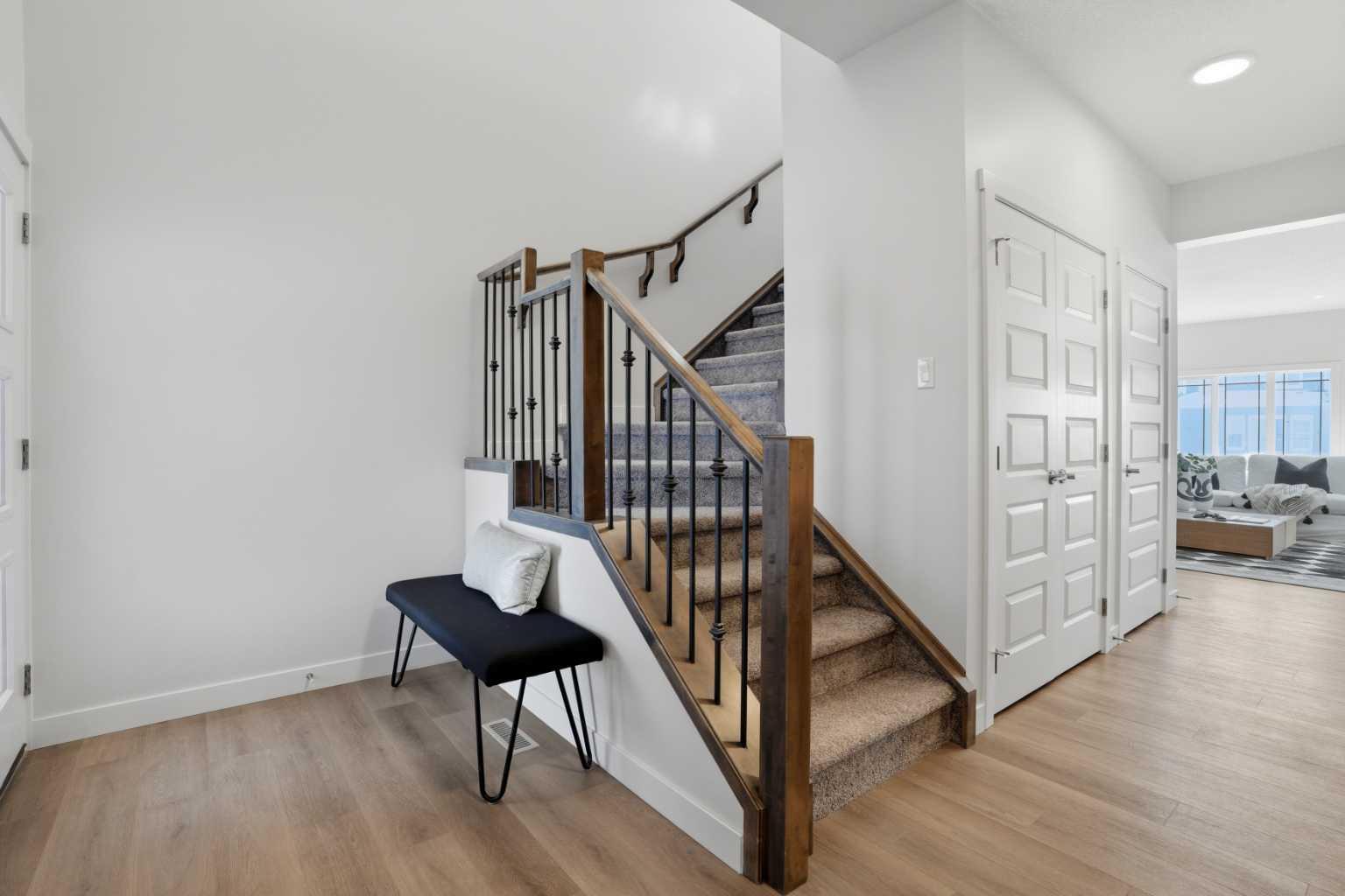 15 Homestead Gardens NE