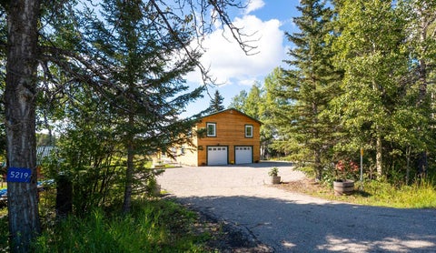 Photo of 5219 579 Highway, Rural Mountain View County, AB T0M 2E0 (MLS # A2342945)