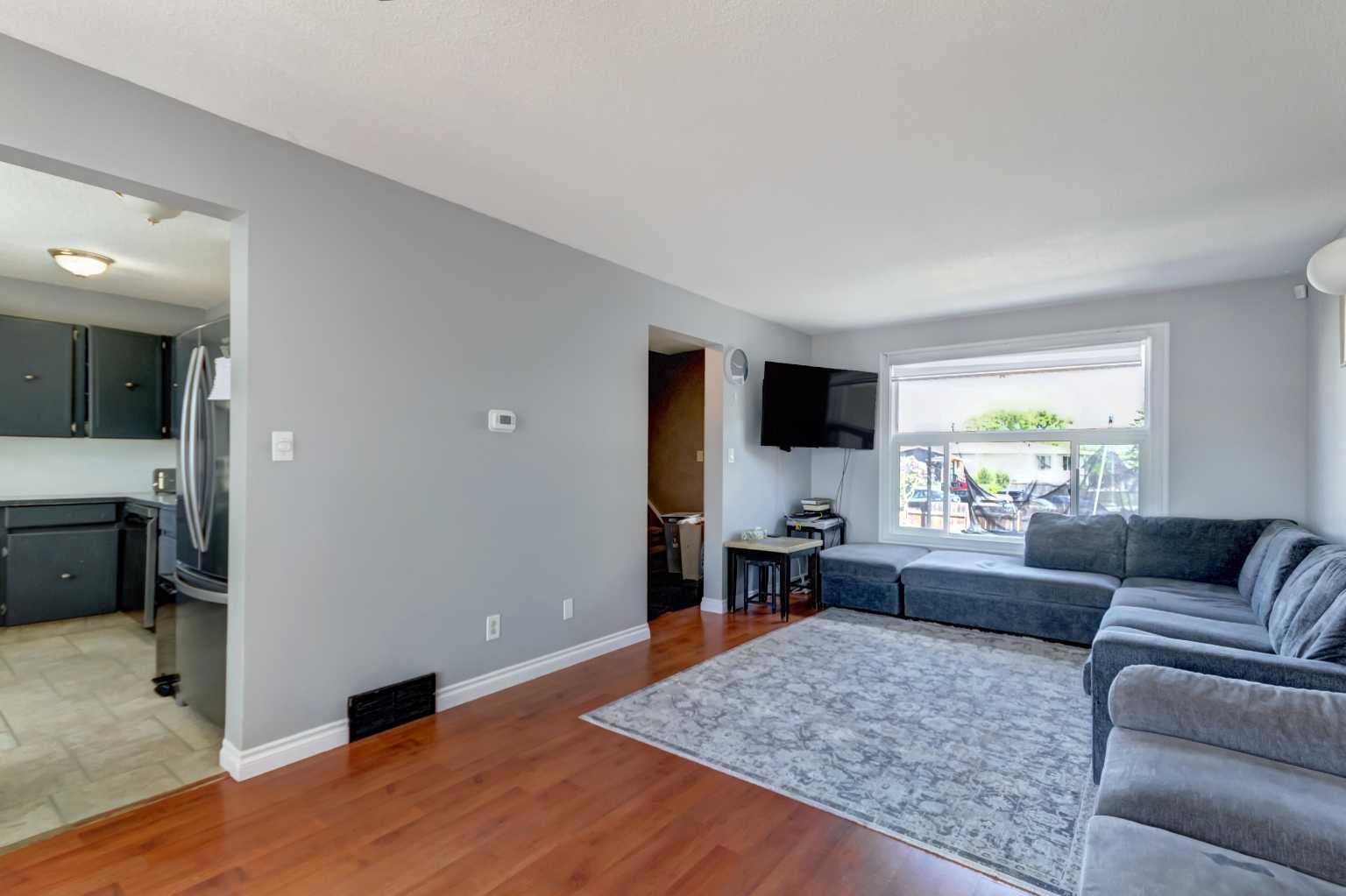 131 Dovertree Place SE