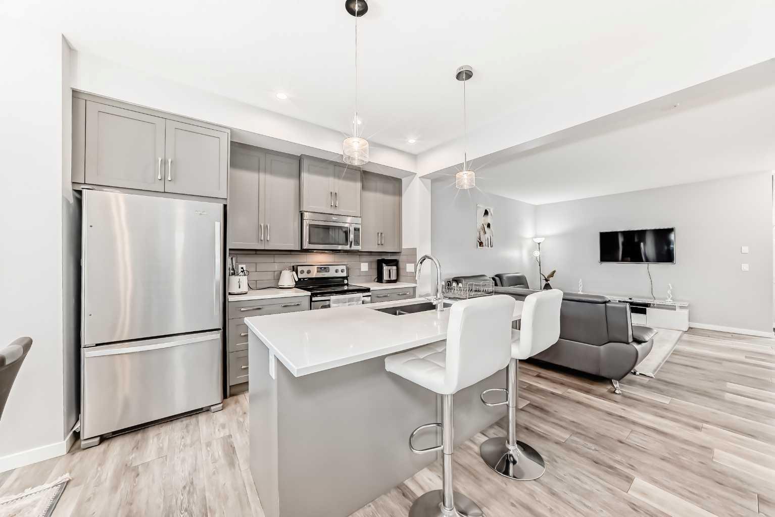 1810 Baywater Drive SW