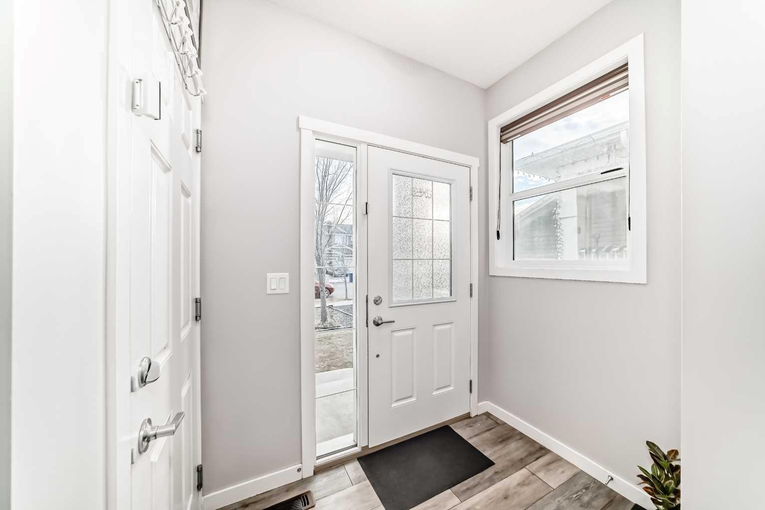 1810 Baywater Drive SW