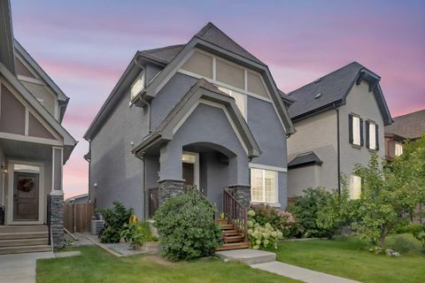 13 Marquis Link SE Calgary AB T3M 1Z5