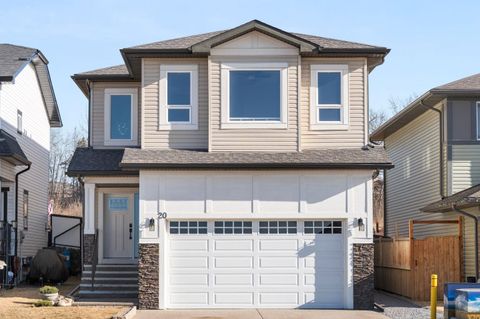20 Lakewood Circle Strathmore AB T1P 1C0