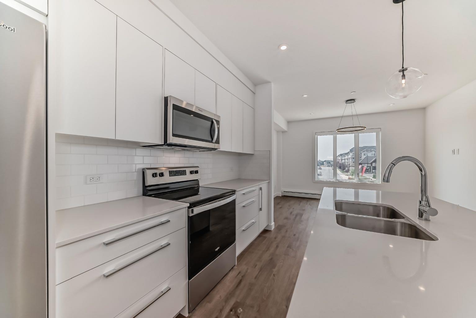 60 Skyview Ranch Road NE 1405