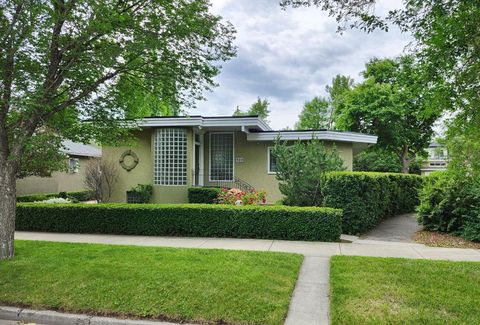 509 15 Avenue NE Calgary AB T2E 1H7