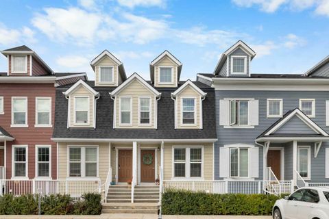 2400 Ravenswood View SE 515 Airdrie AB T4A 0V7