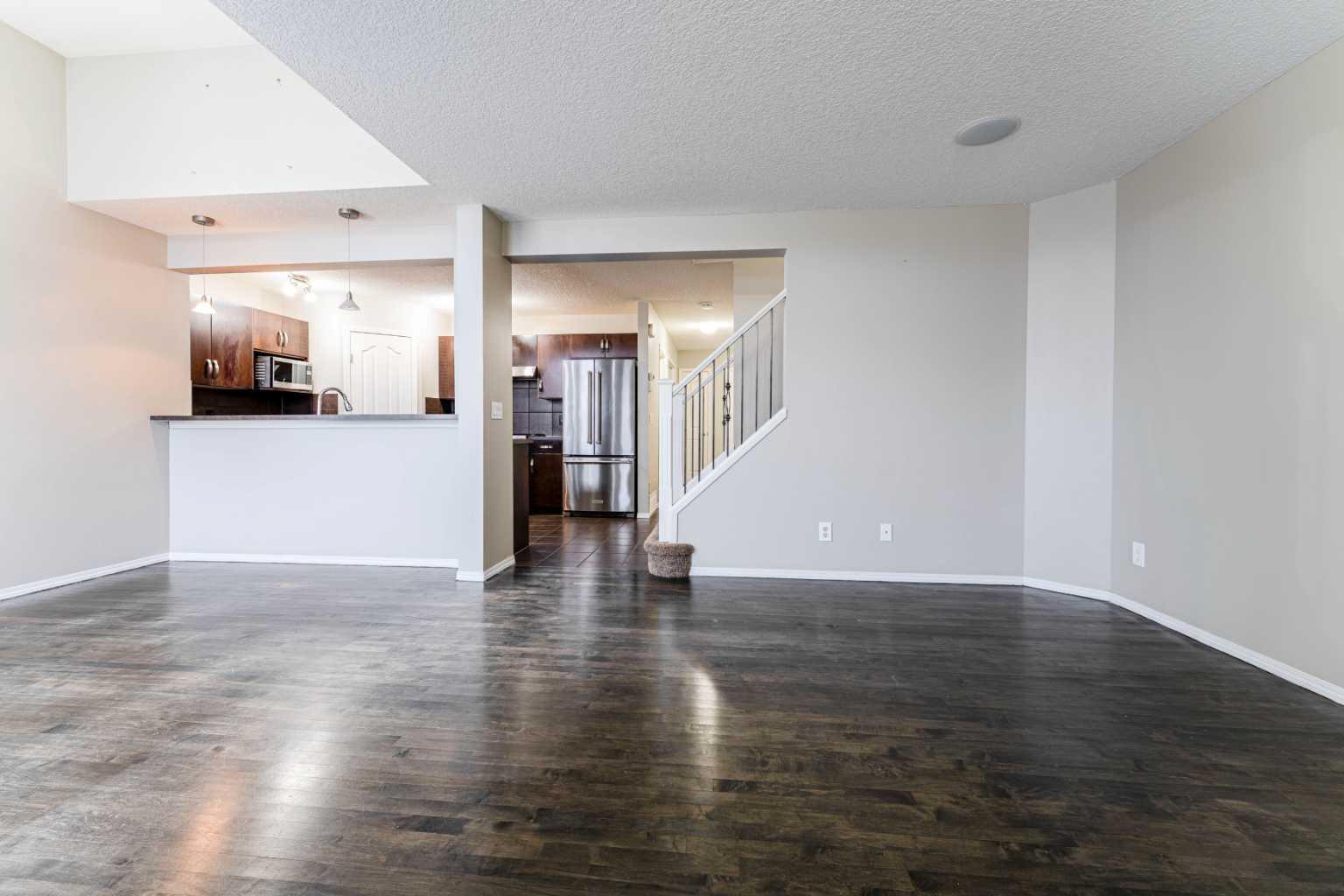 20 Bridlecrest Court SW