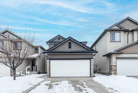 20 Bridlecrest Court SW Calgary AB T2Y 5J3