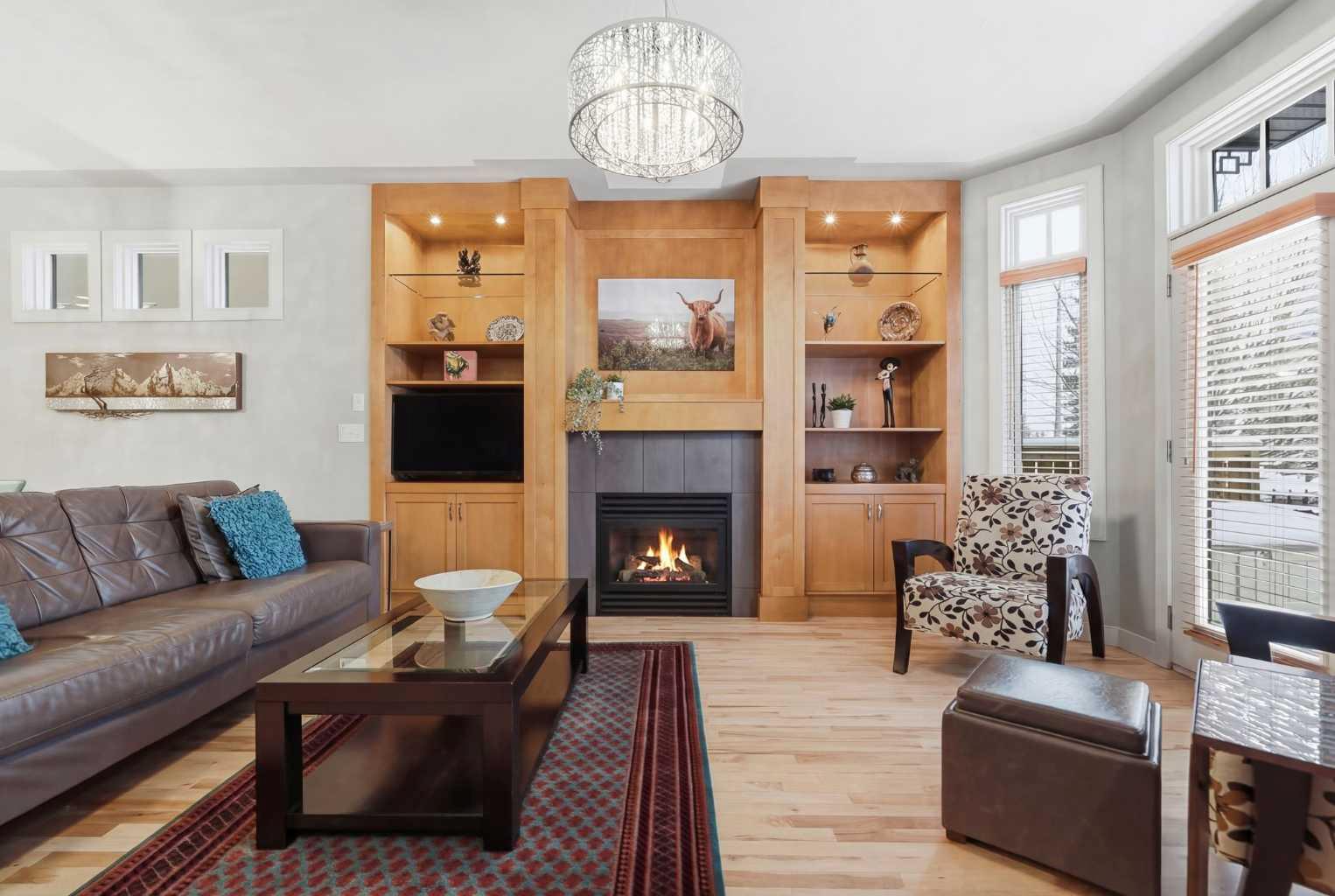 1927 24A Street SW 1