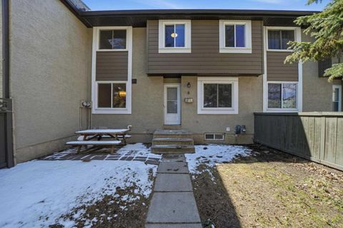 Photo of 4936 DALTON Drive NW #8, Calgary, AB T3A 2E4 (MLS # A2305538)