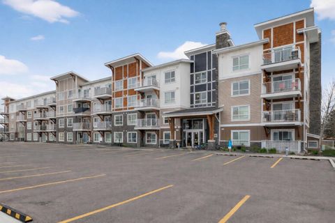 Photo of 302 Skyview Ranch Drive NE #4403, Calgary, AB T3N 0P5 (MLS # A2300961)