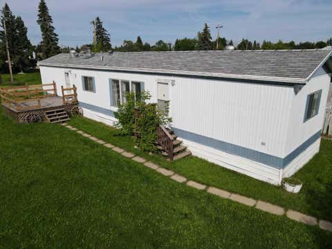 Photo of 4527 47 AVE Avenue N, Mayerthorpe, AB T0E 1N0 (MLS # A2334408)