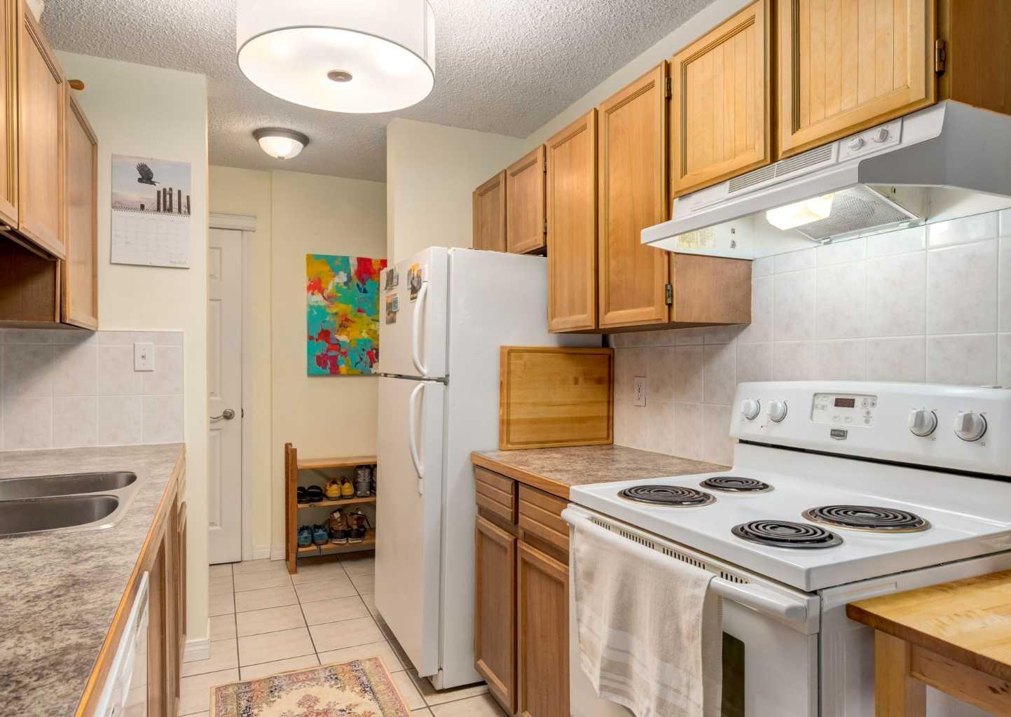 1033 15 Avenue SW 305