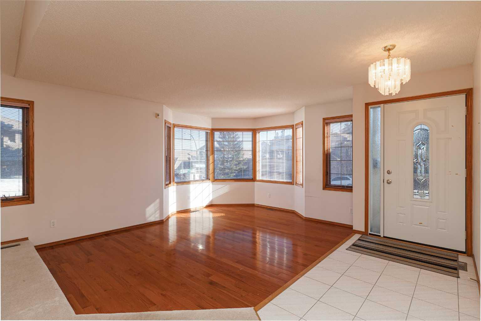 39 Signature Mews SW