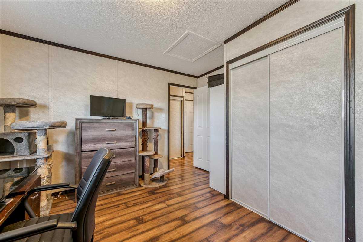 190003 Range Rd 240